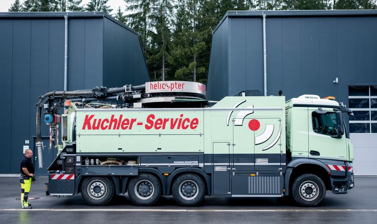 Kanal- und Rohrreinigung Ortenburg - Spülfahrzeug